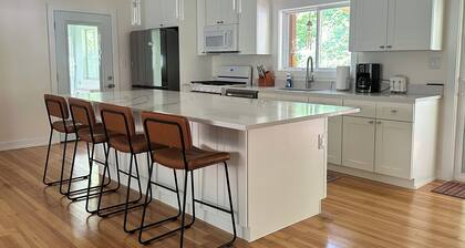 Close To Beach ~ Private Lovely Pool ~ Family-Friendly Vacation Getaway!