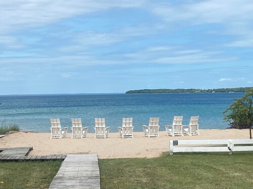 Quiet, Private, Waterfront - Luxury on 125 Ft. of Suttons Bay