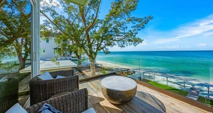 Cloud 9 - BeachFront Splendor
