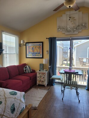 Smart TV, DVD player, books, music library