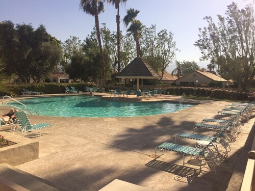 Condo Oasis at Desert Breezes Resort near Indian Wells Tennis Center