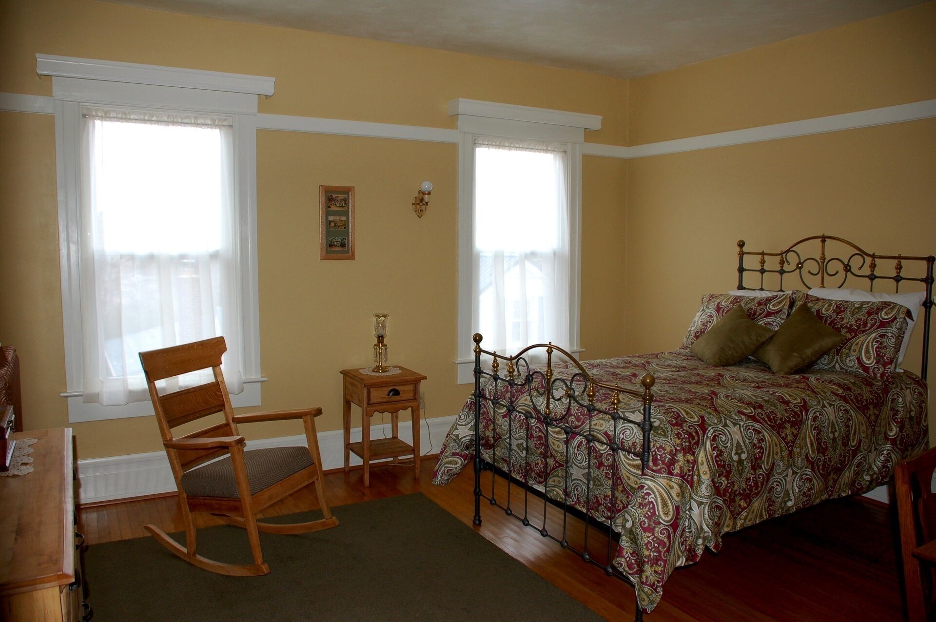 316 N Michael, Two story Historic Property