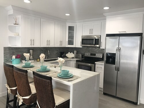 Äskettäin päivitetty Key Largo Villa W / Boat Slip