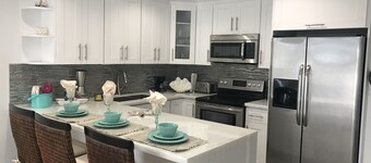 Newly upgraded Key Largo Villa W/Boat Slip