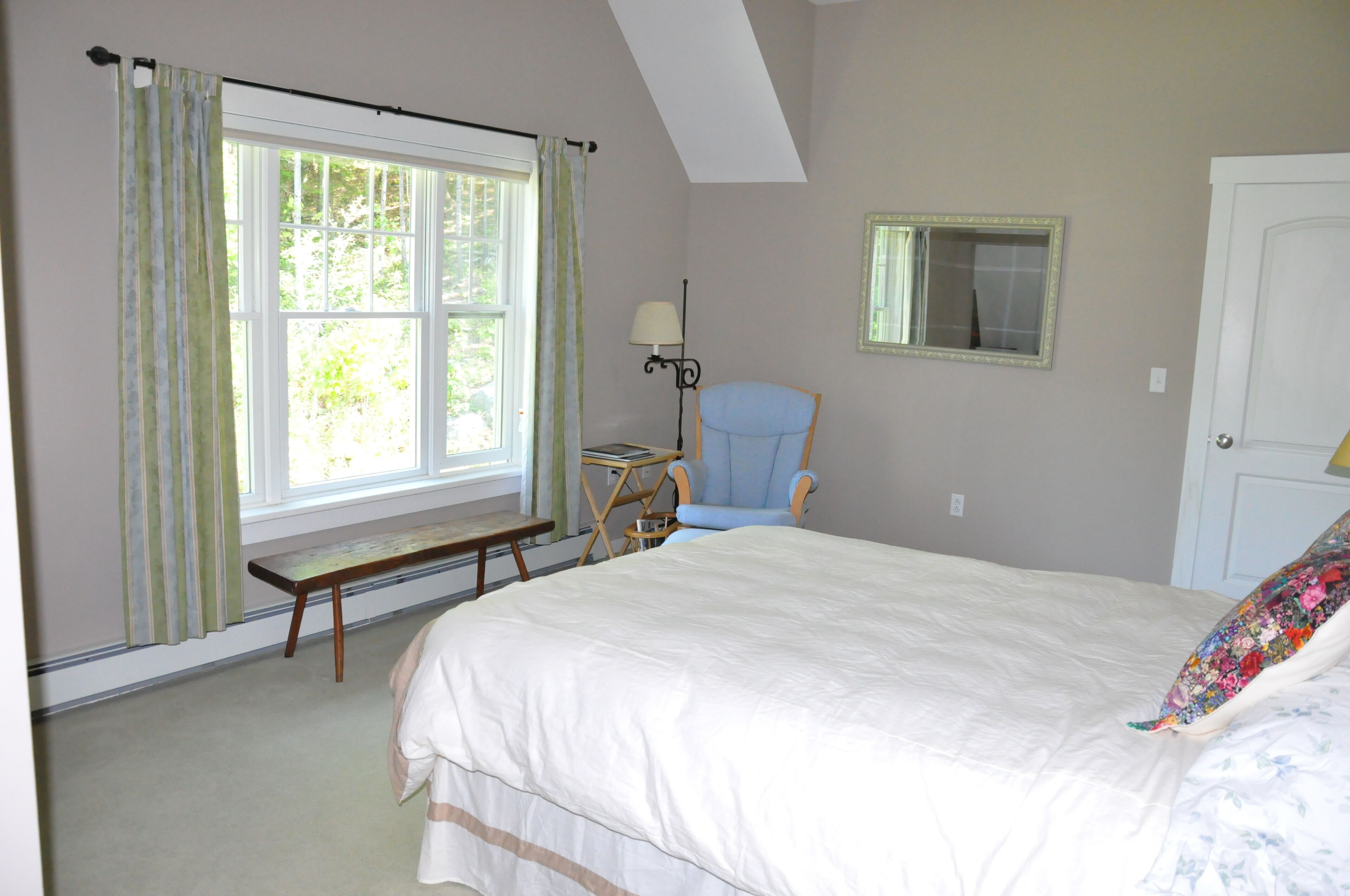 Exquisite Carriage House in Beautiful Coastal Maine