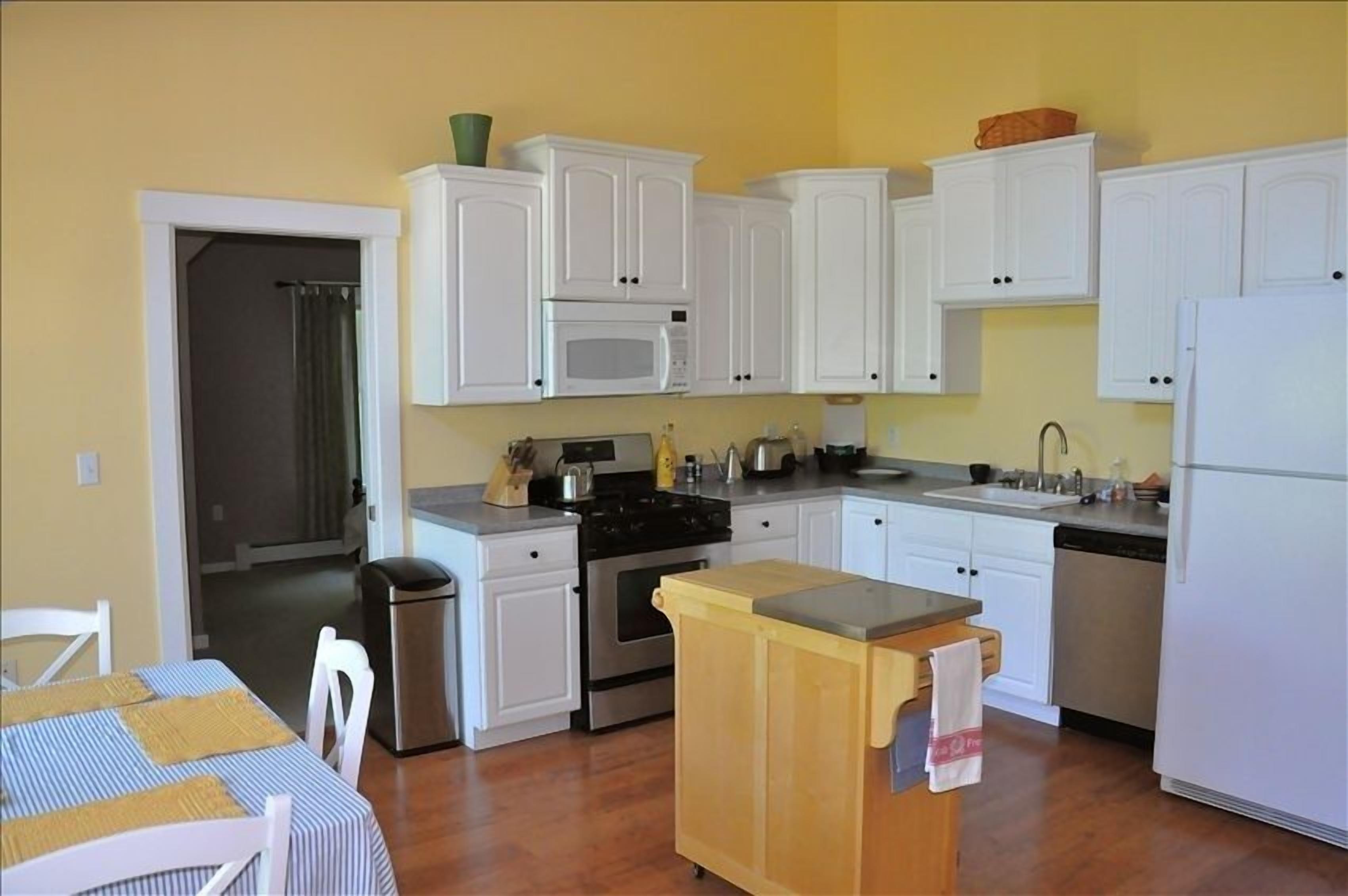 Exquisite Carriage House in Beautiful Coastal Maine