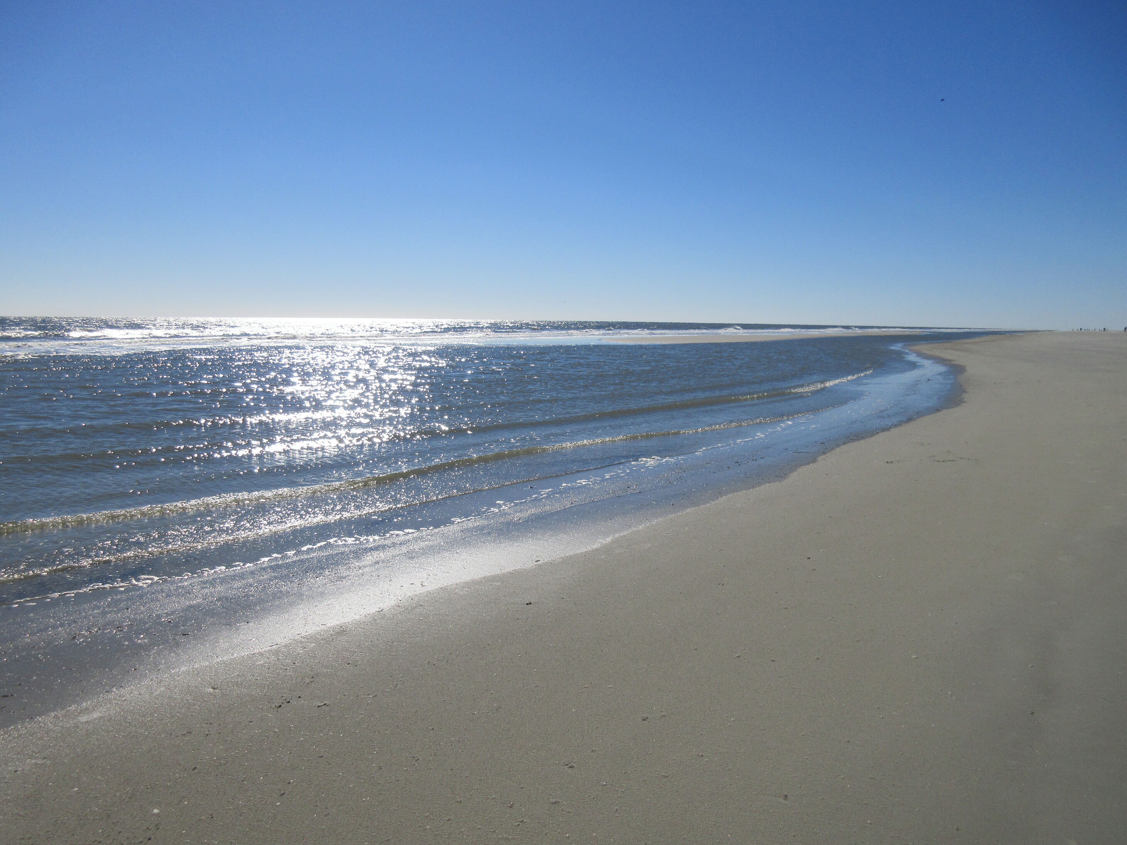 Beach nearby, sun-loungers