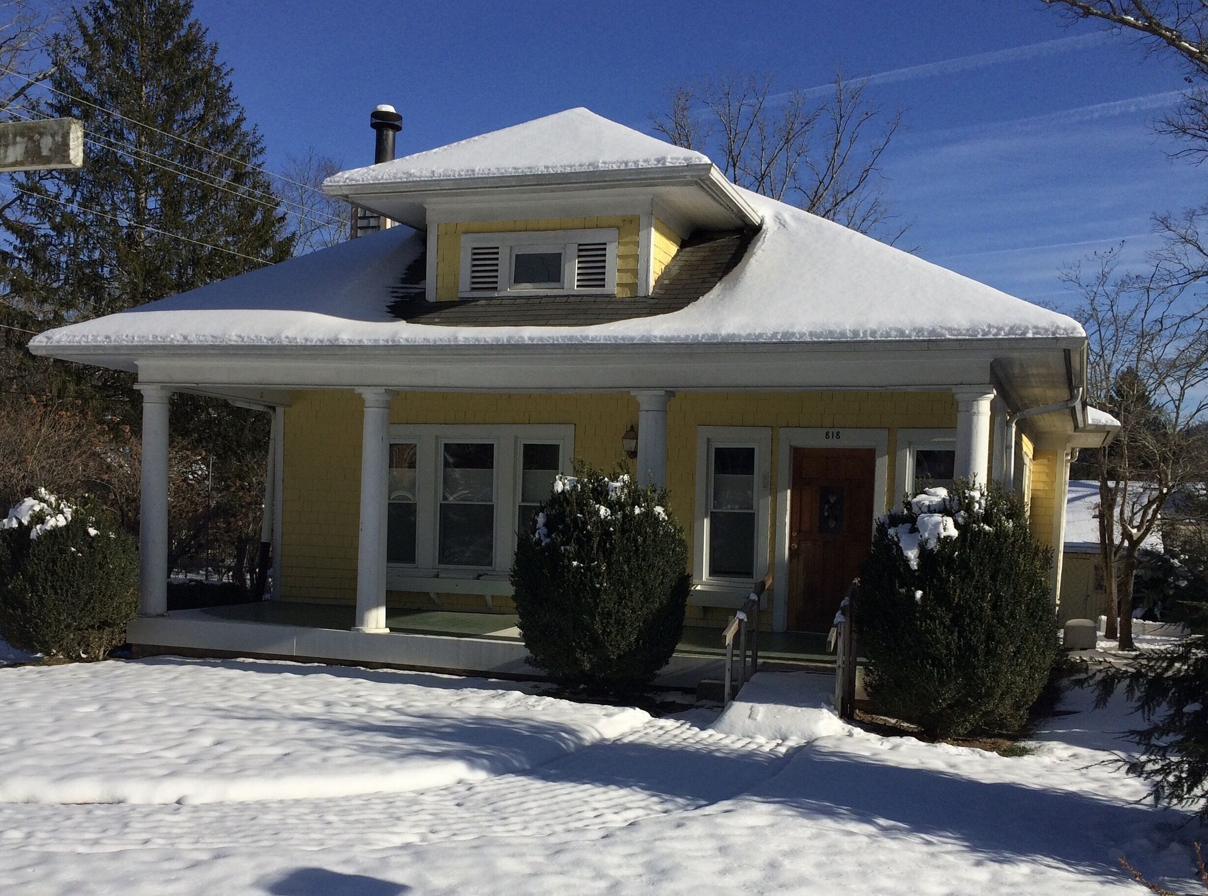 Charming Cottage near Montreat<br>