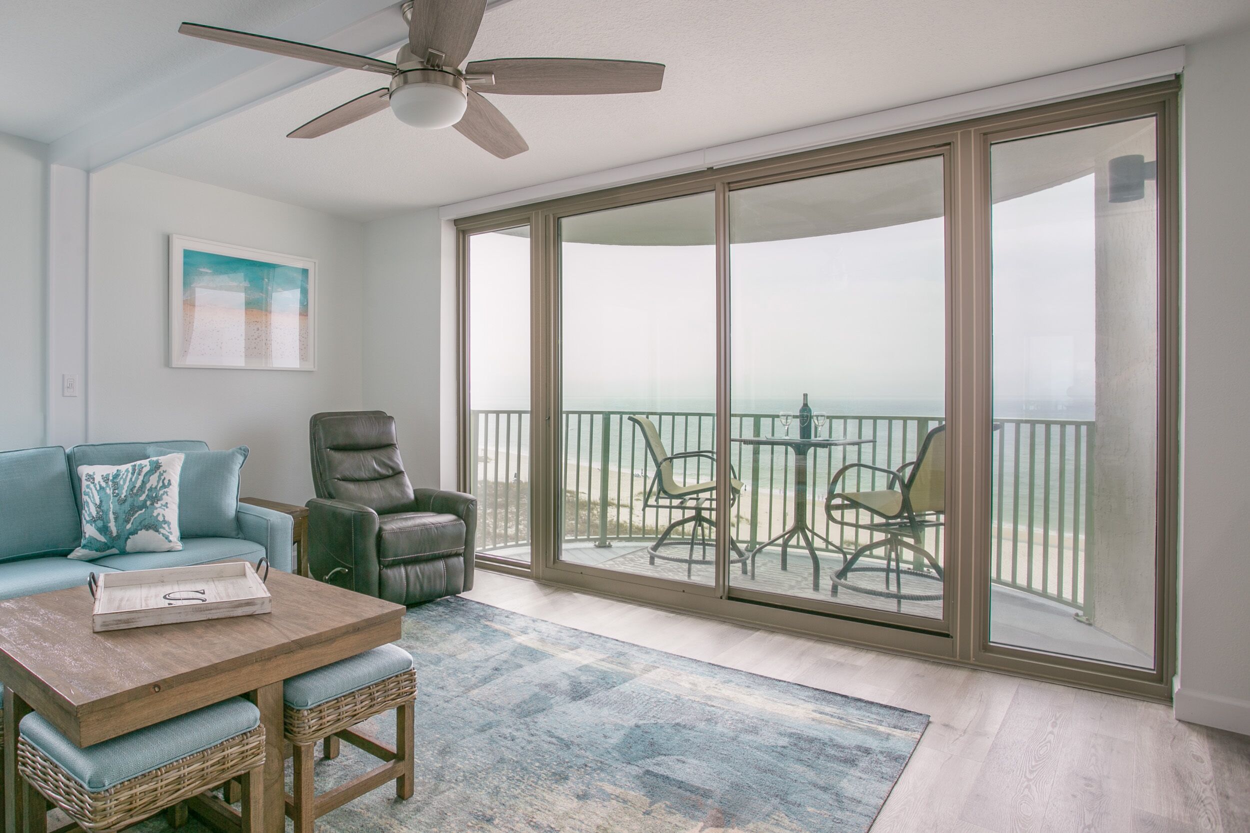 Upscale Renovated Condo! Ocean views! Fall specials!