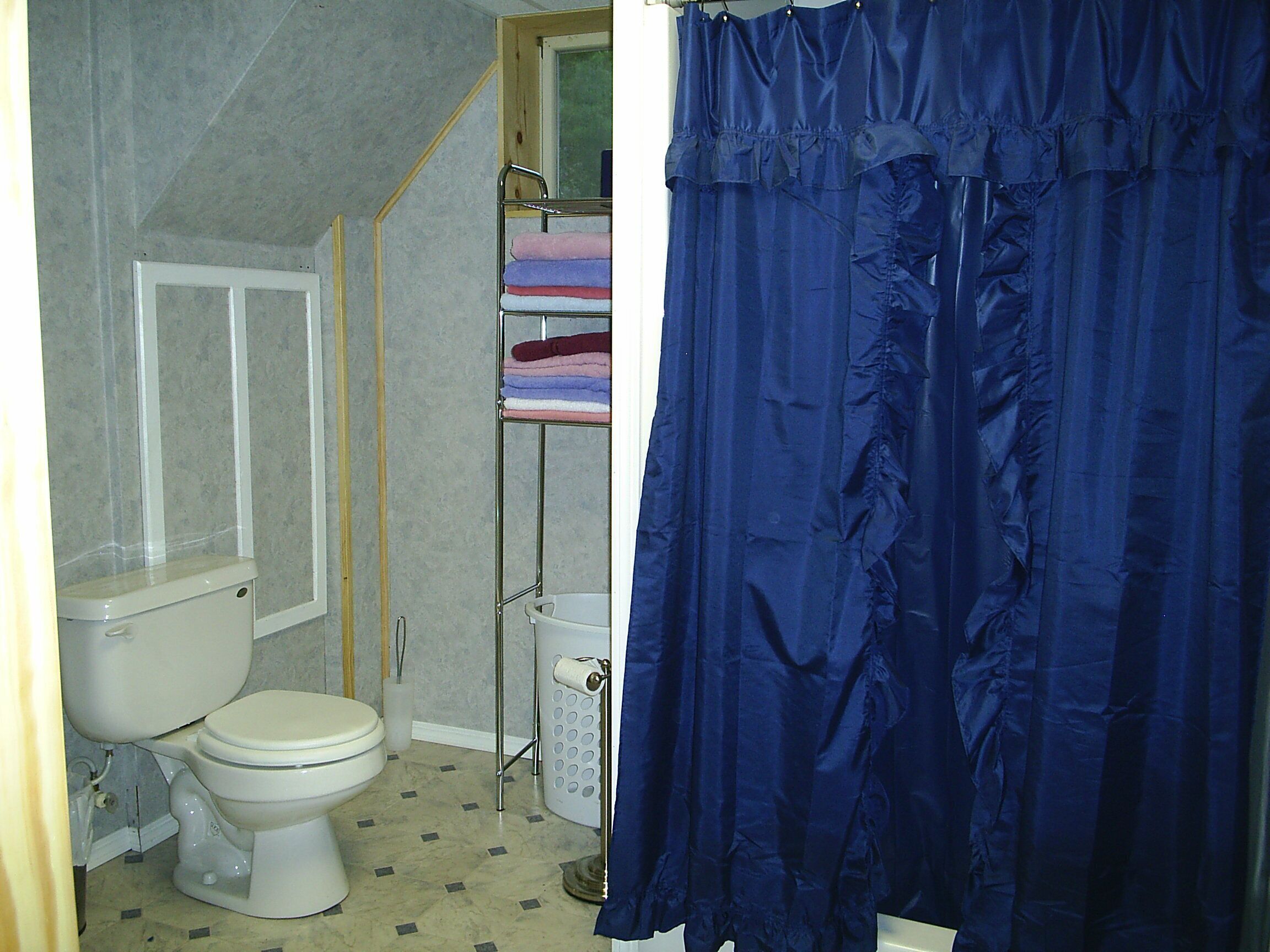 Large Cabin in the North Woods of Wisconsin on Quiet Lake