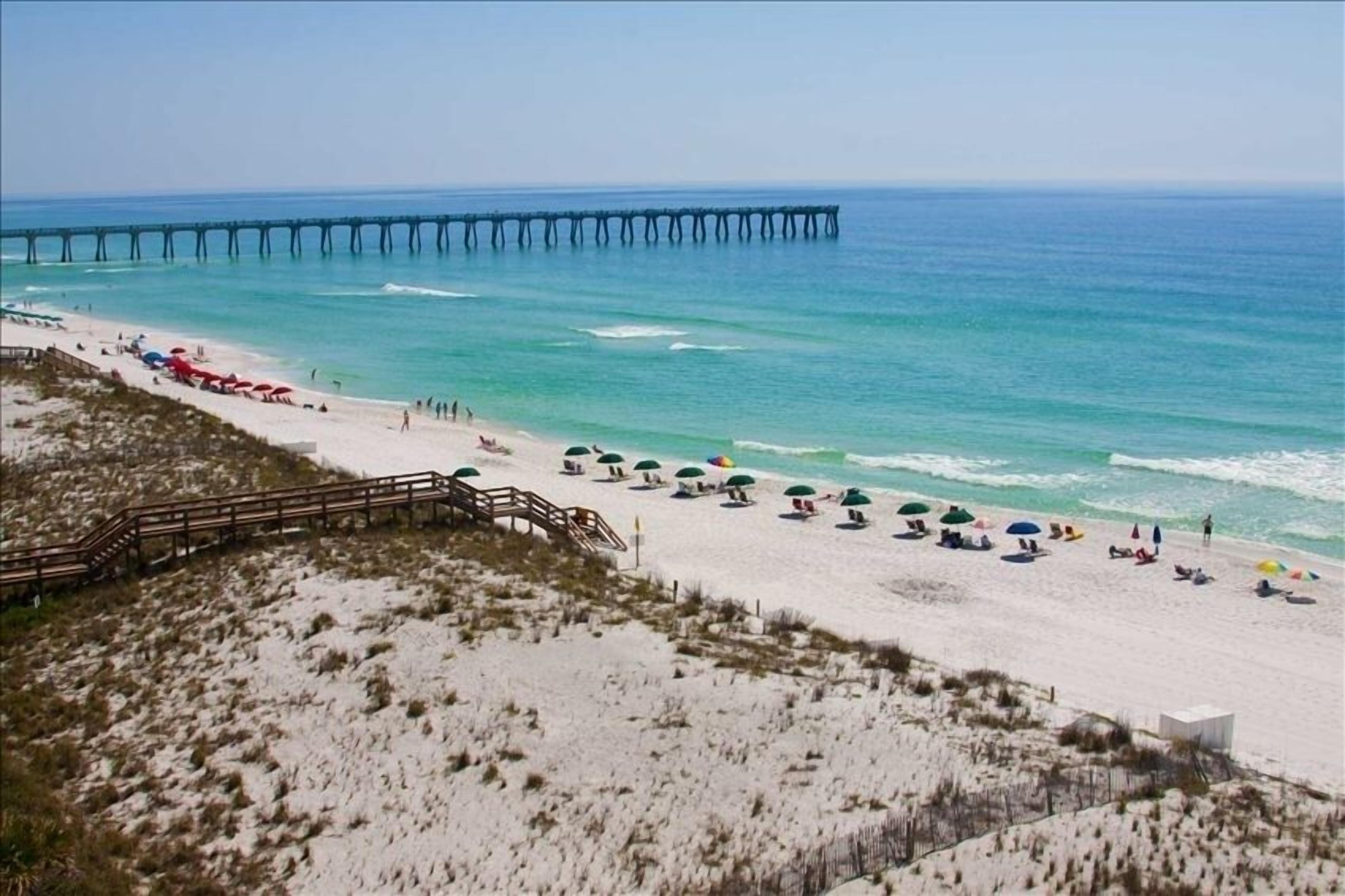 HUGE SALE -Newly Remodeled - Beachfront 5 STAR Spectacular Sweeping views