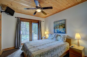 4 Schlafzimmer, Bügeleisen/Bügelbrett, kostenloses WLAN, Bettwäsche