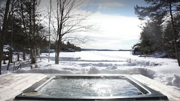 Idromassaggio all'aperto