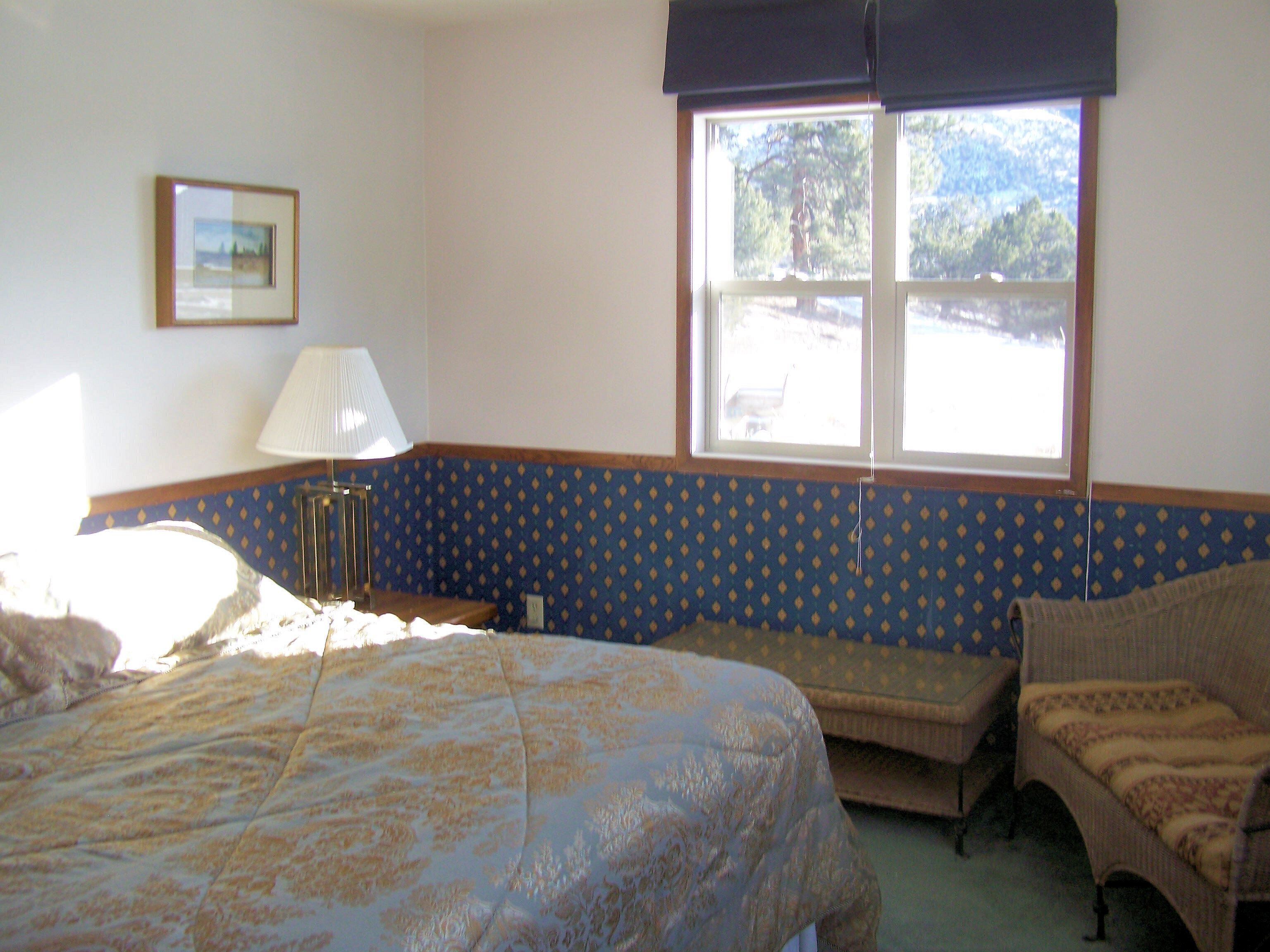 Tomcat Ranch Guesthouse-Private 313 acre mountain retreat/Natl Forest access