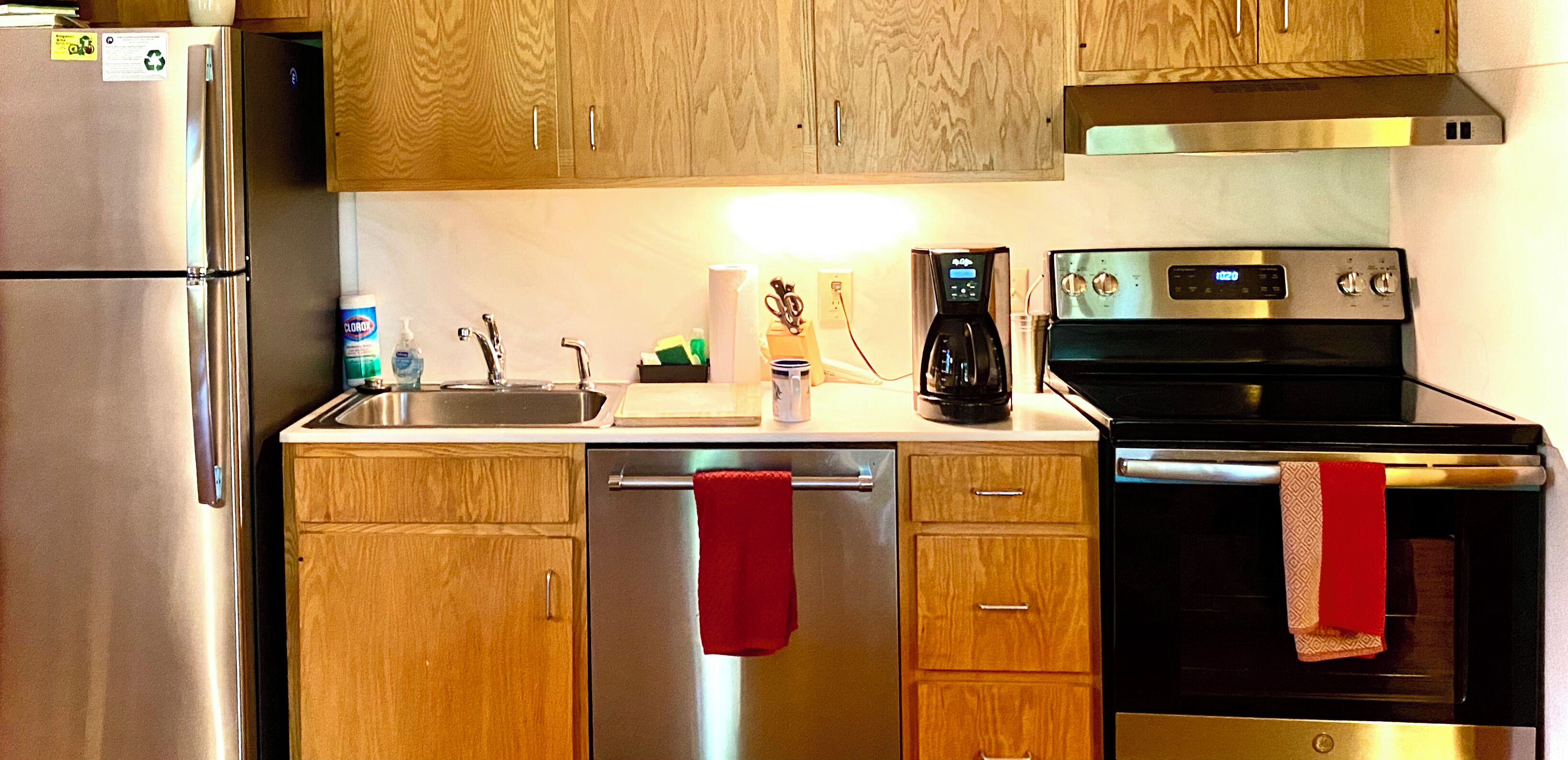 1st Floor Mariner's Watch Villa Near Beach with Lagoon View