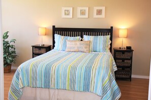 1 bedroom, iron/ironing board, travel cot, free WiFi
