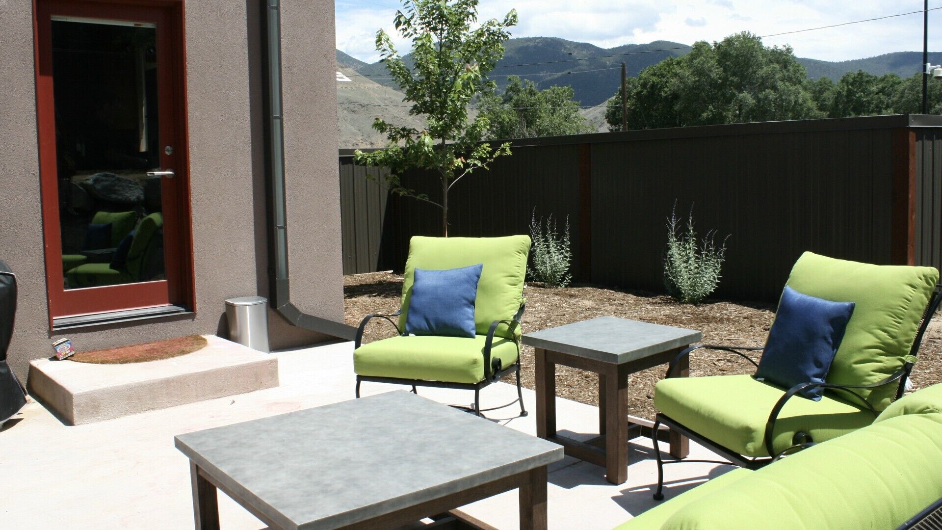 Discounted Rates for November! Located in Downtown Salida! Stylish, Modern Home
