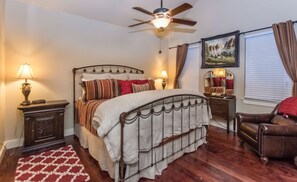 4 bedrooms, iron/ironing board, WiFi, bed sheets