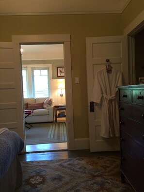 Interior - Lavender House Cottages, Classic Elegance in a Country Cottage (Point Reyes Station)