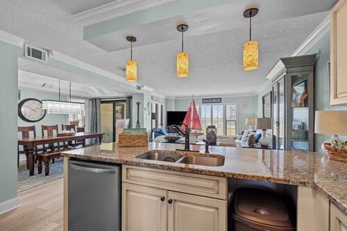 Oceanfront! Private Beach Access. Prime location, building A-main pool & complex