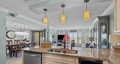 Hiljattain remodeled Condo W / Super Ocean Views! Helppo pääsy rannalle.