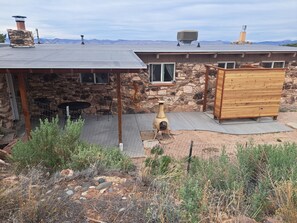 Exterior - Little Park Road Retreat - Hot Tub with a View (Grand Junction)