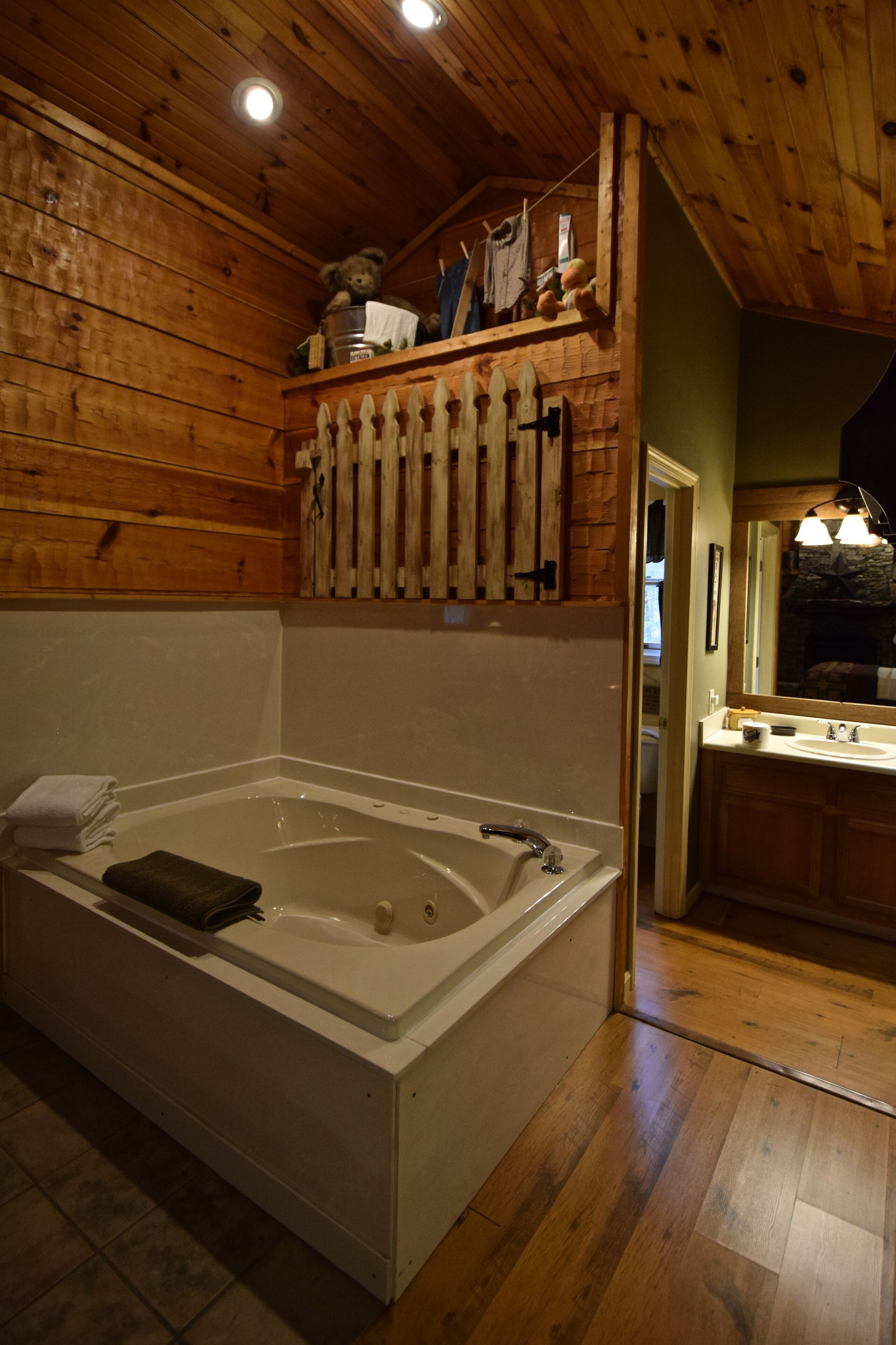 The Cove - Another Nature Lover's Paradise