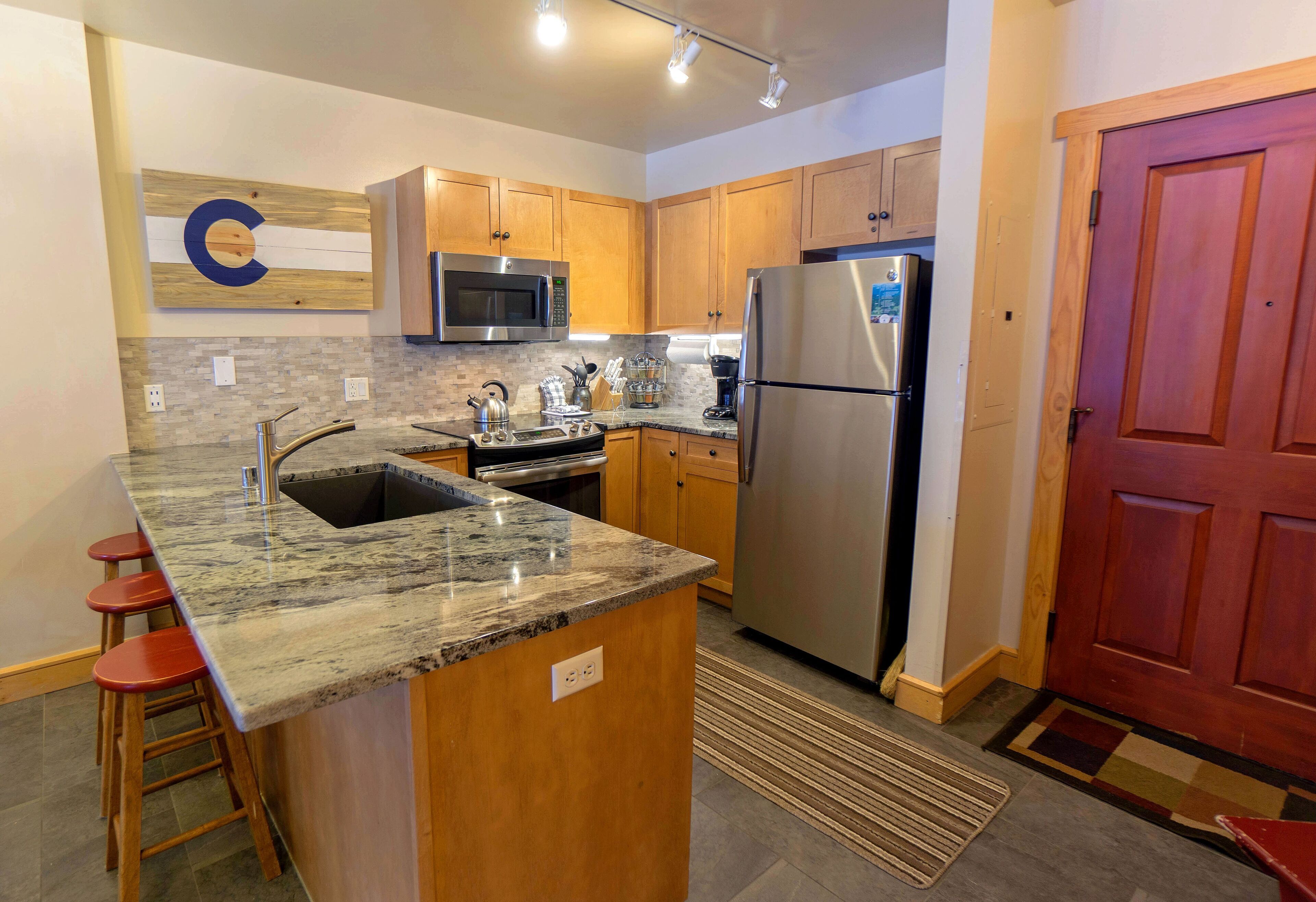 Premium Gold rated, Ski in+out, 1st floor walkout! VIEWS and UPGRADES!