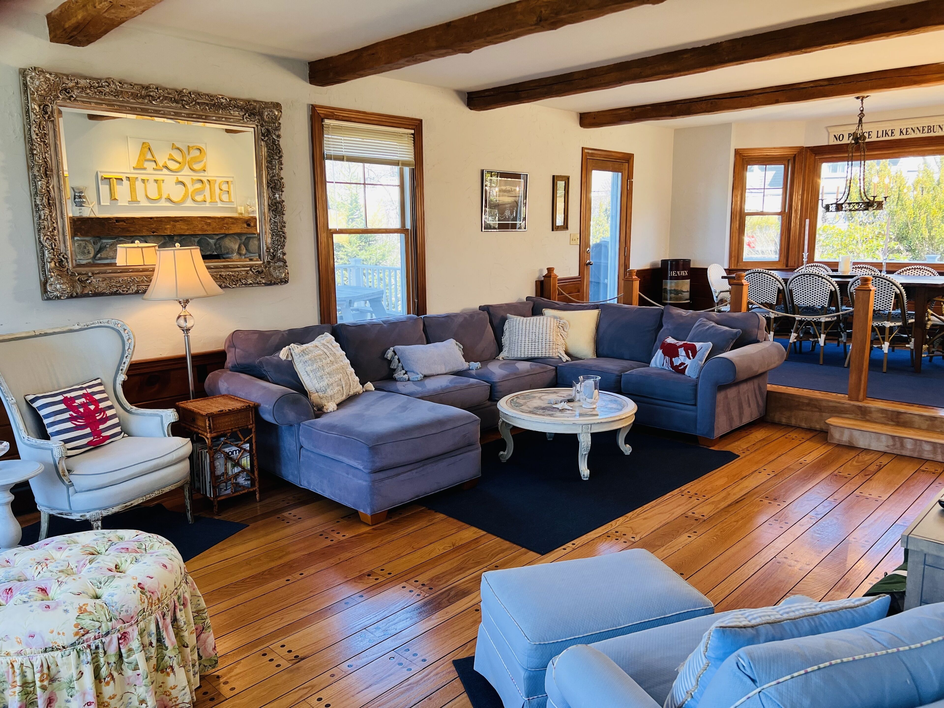 SeaBiscuit-Ocean Views, Fabulous Deck & Great Room, Walk to Beach, CHARMING!