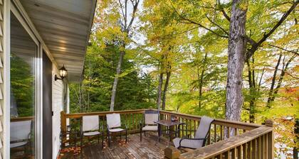 Lakefront, Near Trail, Kayaks Onsite, Fire-pit