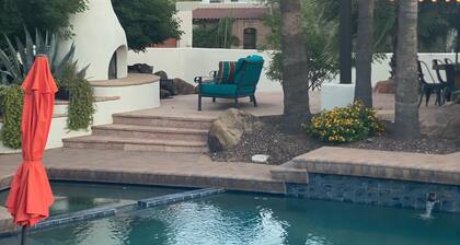 Villa de lujo en la base de la montaña Camelback