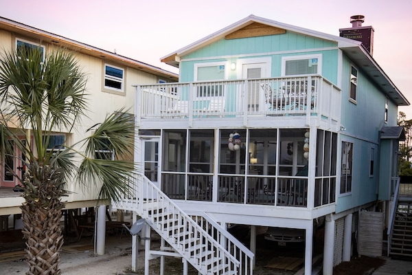 Sandy Daze is a special place to vacation!