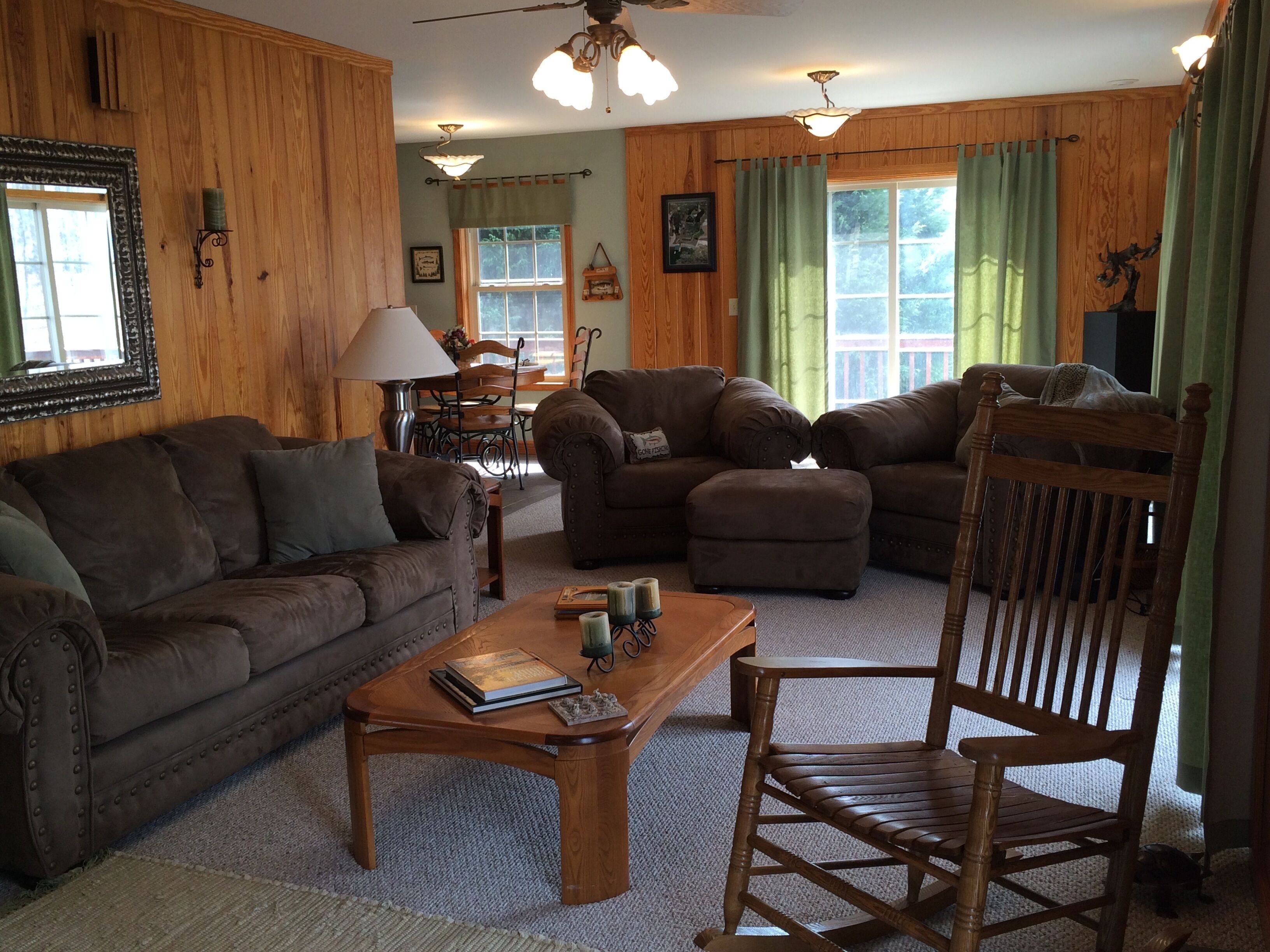 Log Cabin On Lake Keowee-Big Lake/Mountain Views-Beautiful Sunsets Year Round