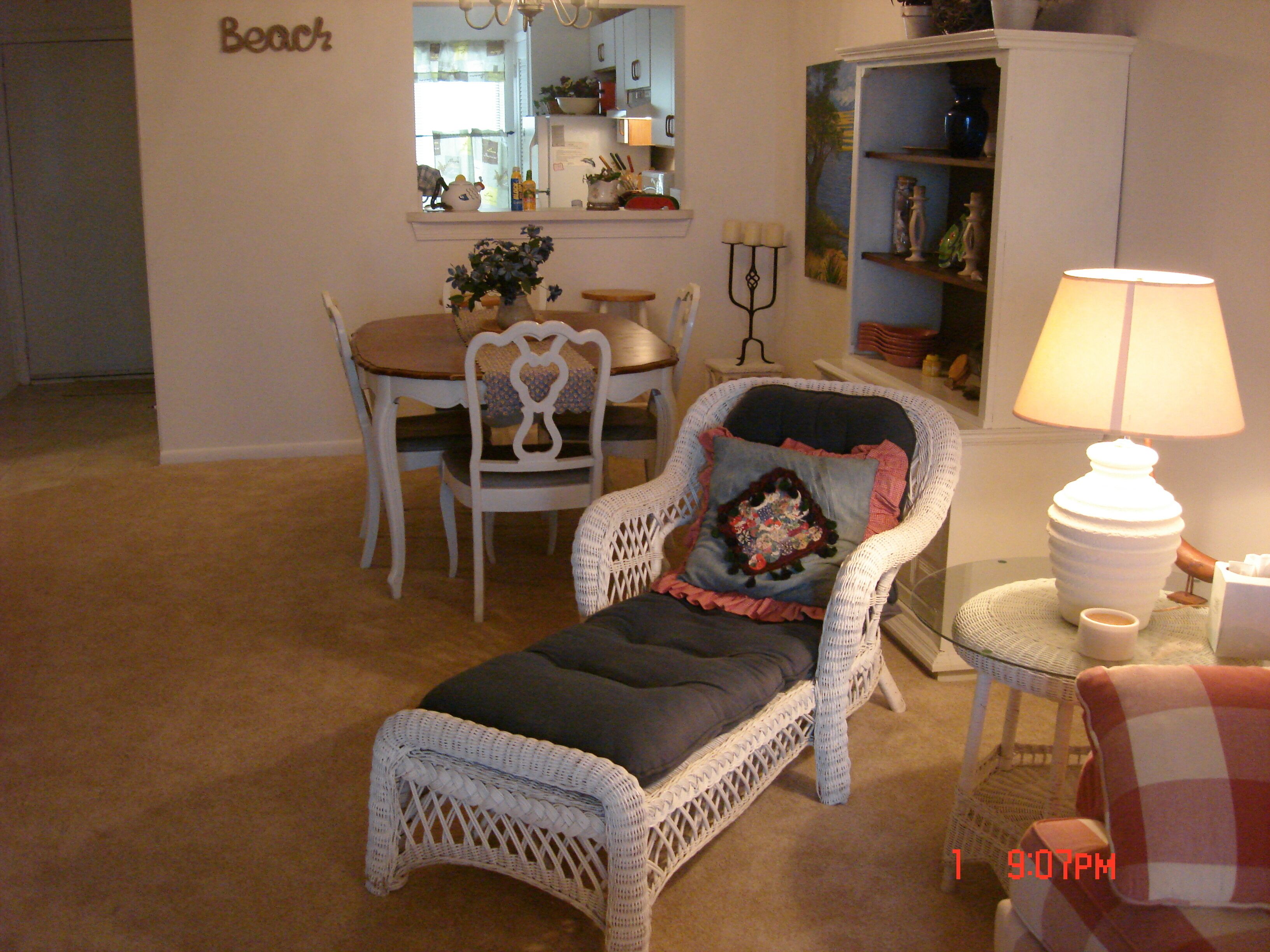 Cute Ocean Front Condo. Brand new deck to enjoy the ocean view.