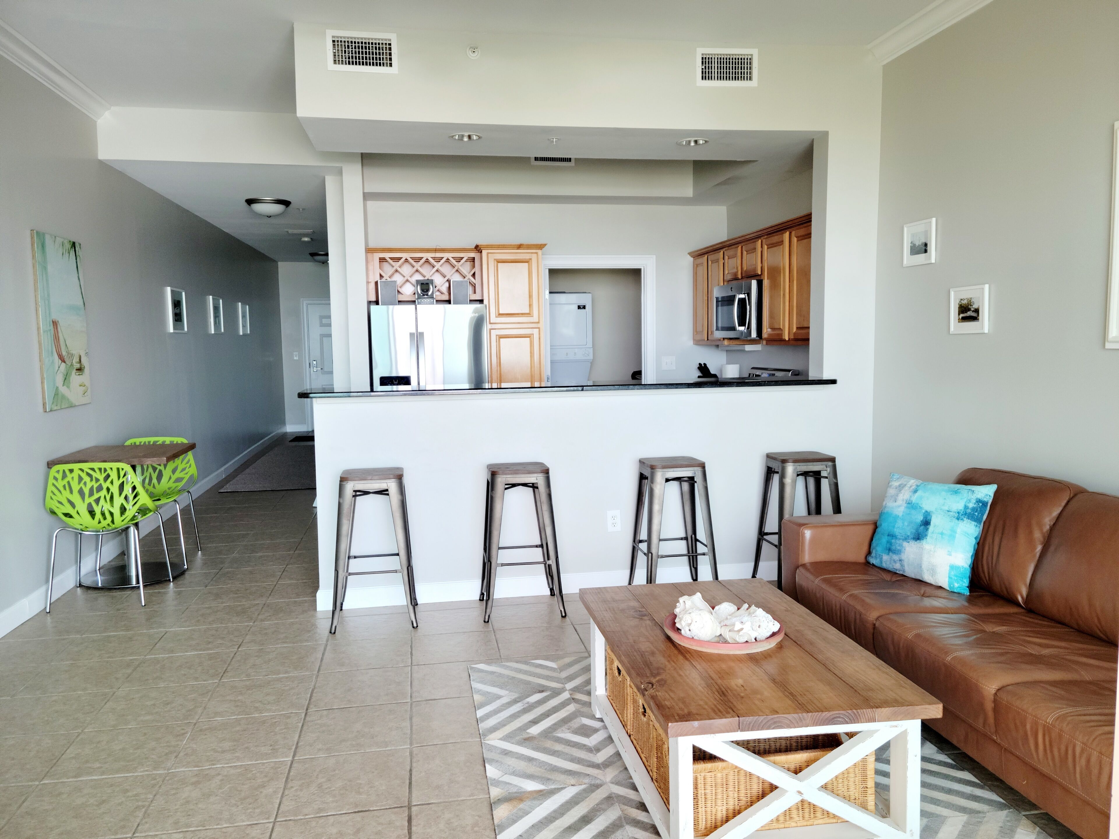 Indies 605, 1 bedroom, 1 bath