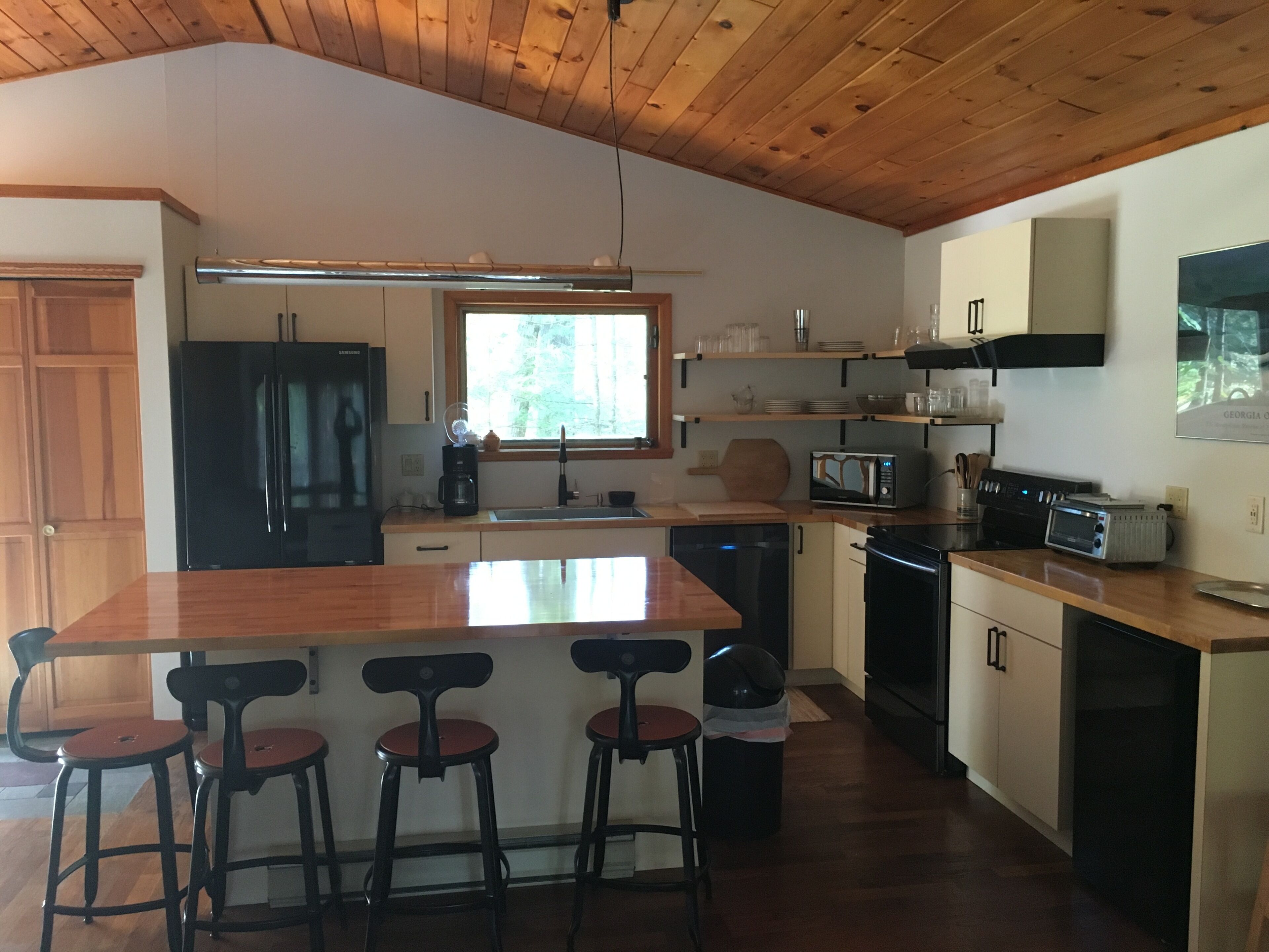 The Roost, a lakefront 4 season home in the Adirondack Mountains