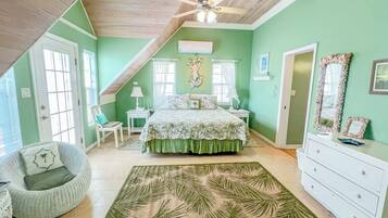 5 chambres, bureau, fer et planche Ă repasser, lit parapluie