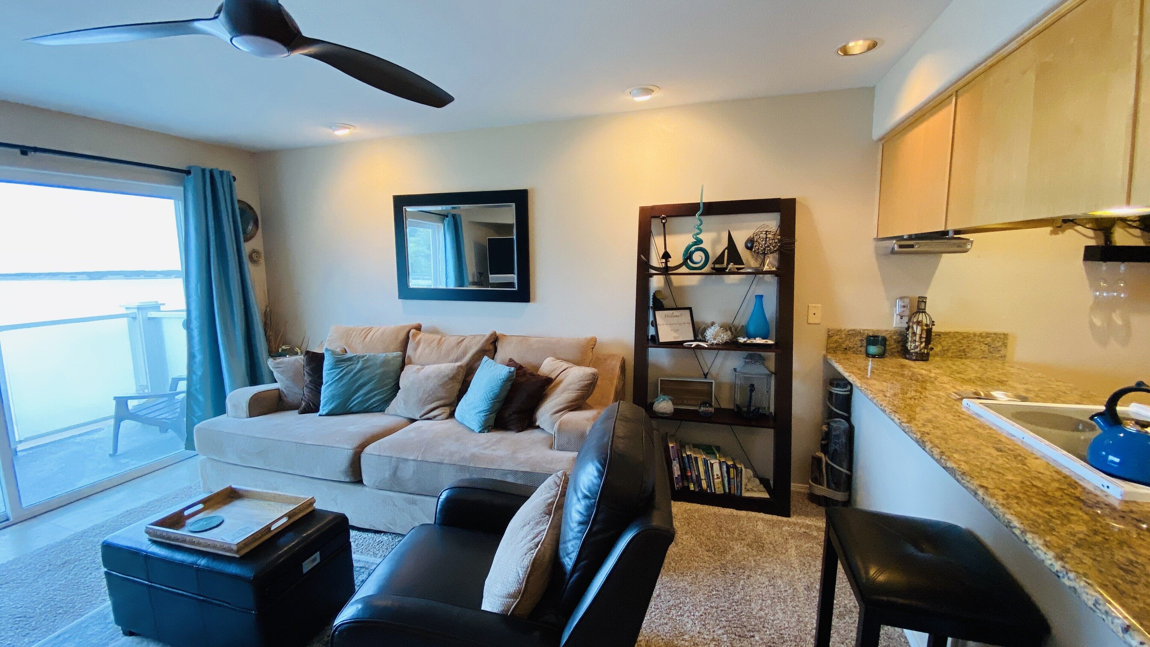 Bayfront Condo on the Beach/Ocean View ! Lincoln City 