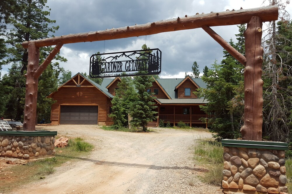 Duck Creek Village Mountain