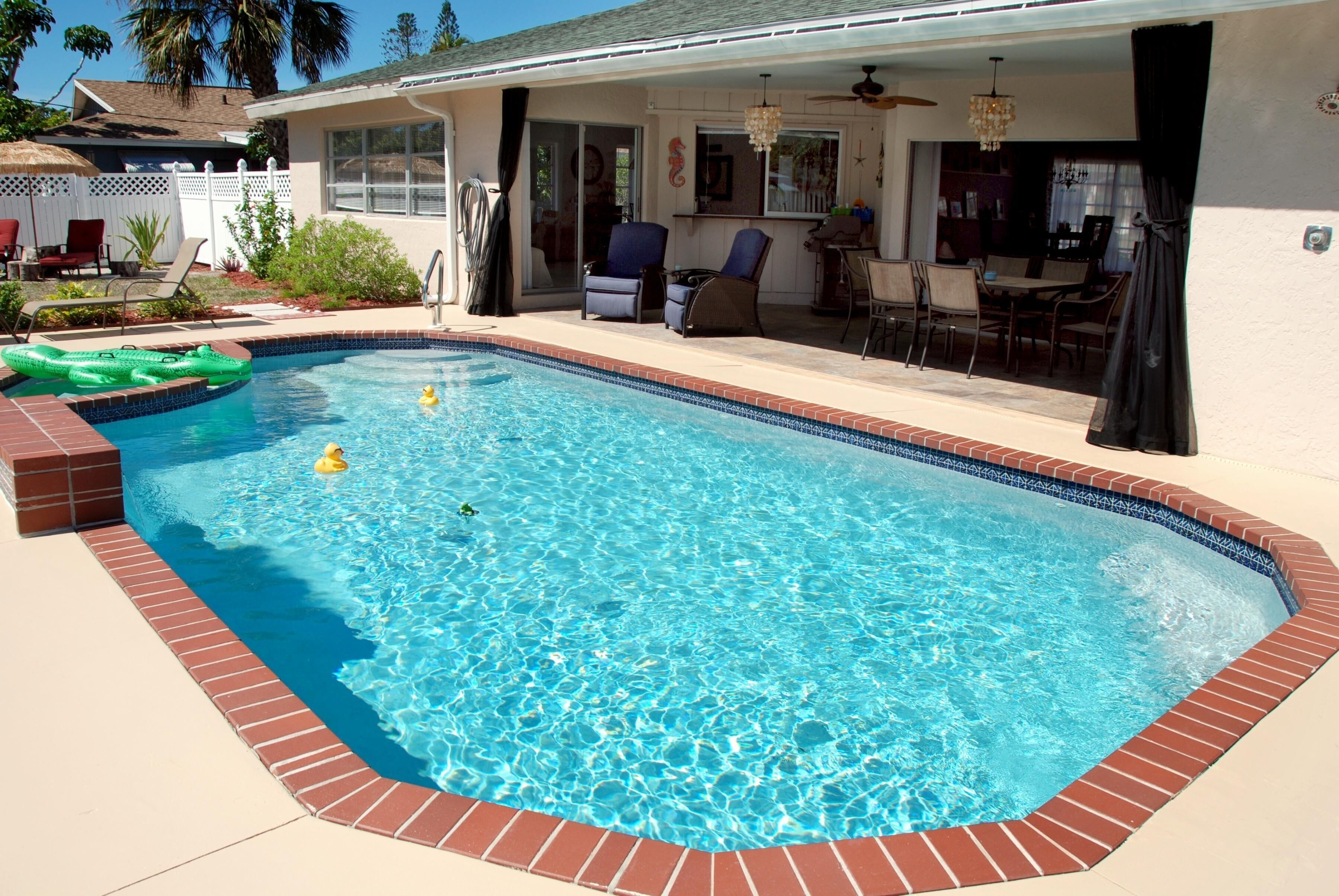 ☀️ Vanderbilt Beach ☀️South-Facing Heated Pool ☀️High Speed Int☀️