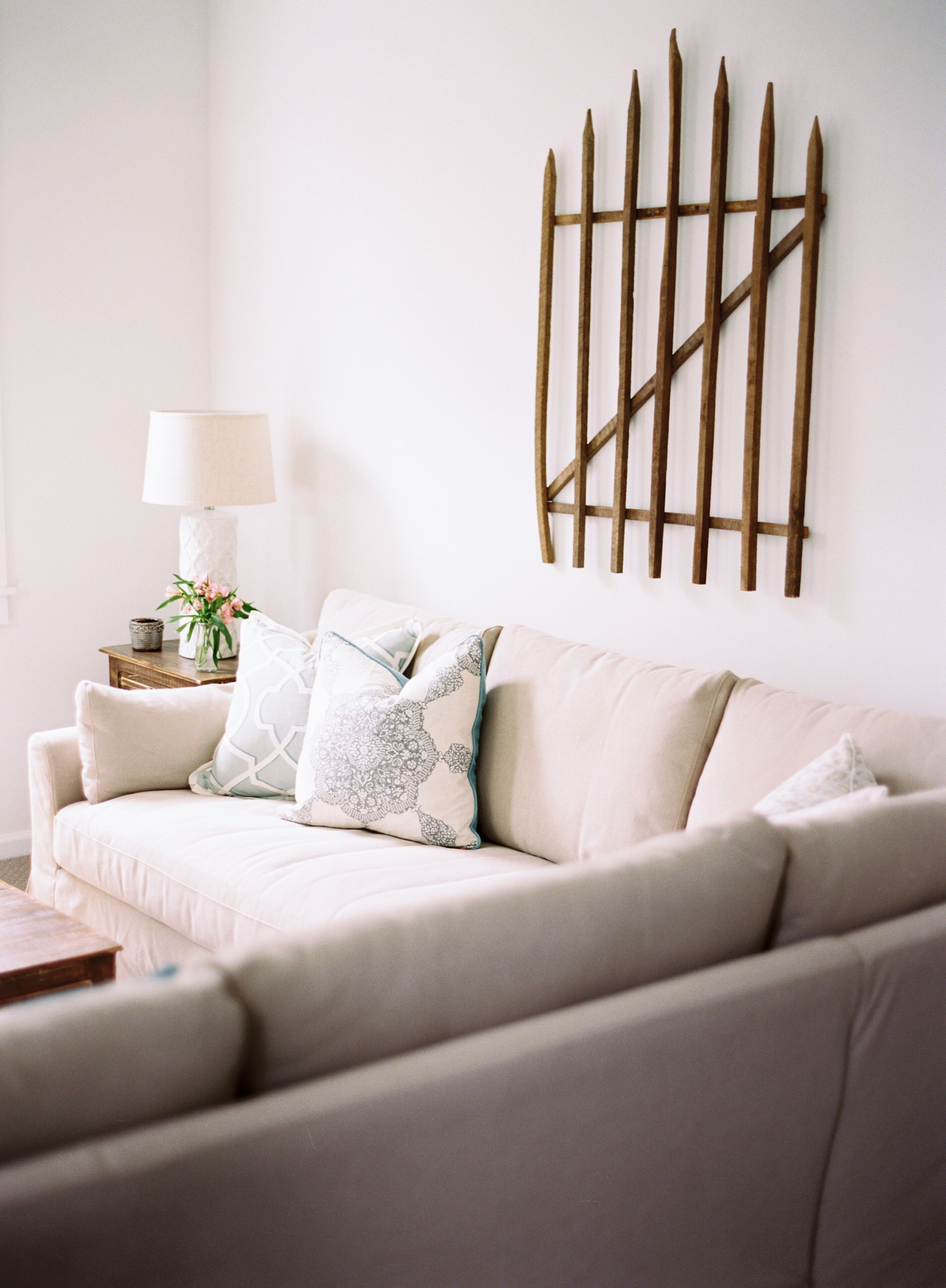 Quintessential Farmhouse Experience In The Heart Of Downtown Dahlonega.