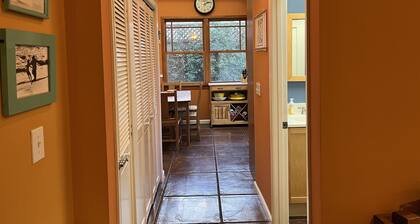 Casa de 3 dormitorios / 1 baño en Prime Berkeley Ubicación