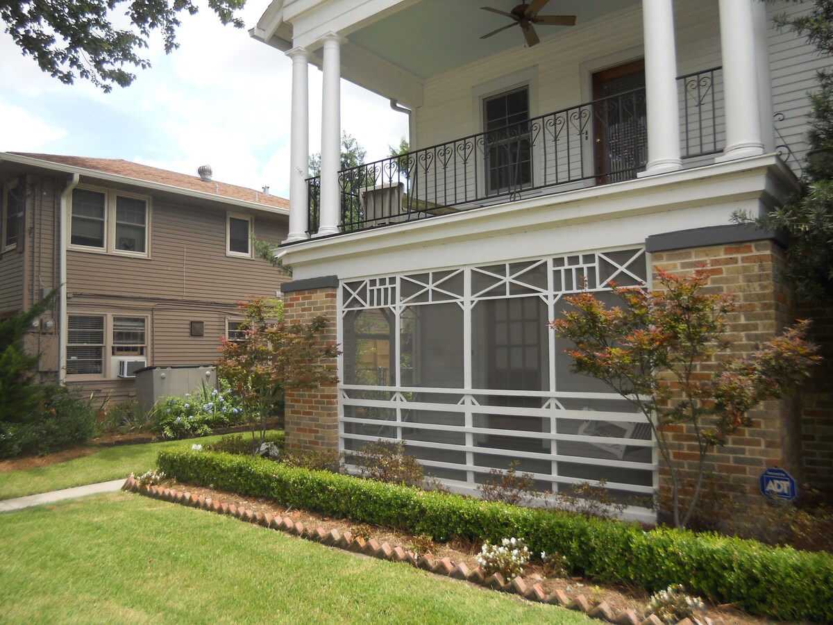 Clean Spacious Apt. near City Park, Fairgrounds