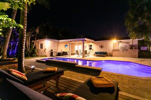 Outdoor pool, a heated pool