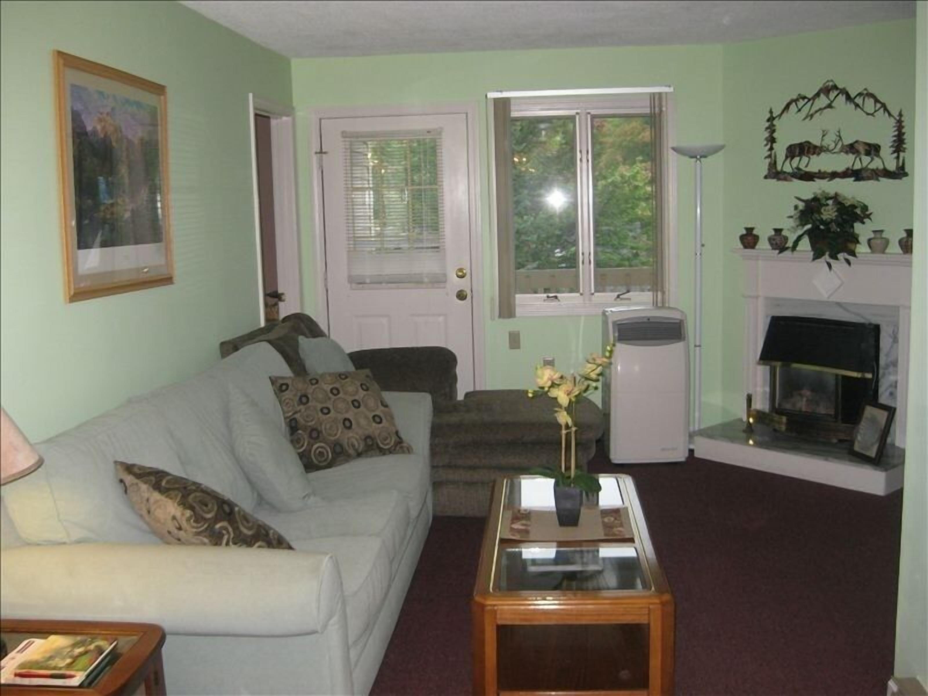 Multi-Level Condo in the Mountains, Health Club, Pools & Hot Tubs