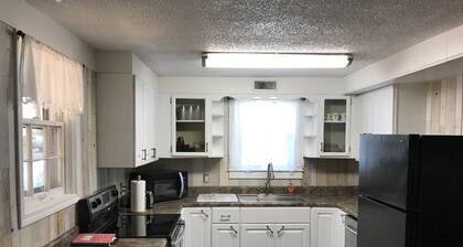 Casa de campo recientemente renovada ubicada cerca del río Greenbrier