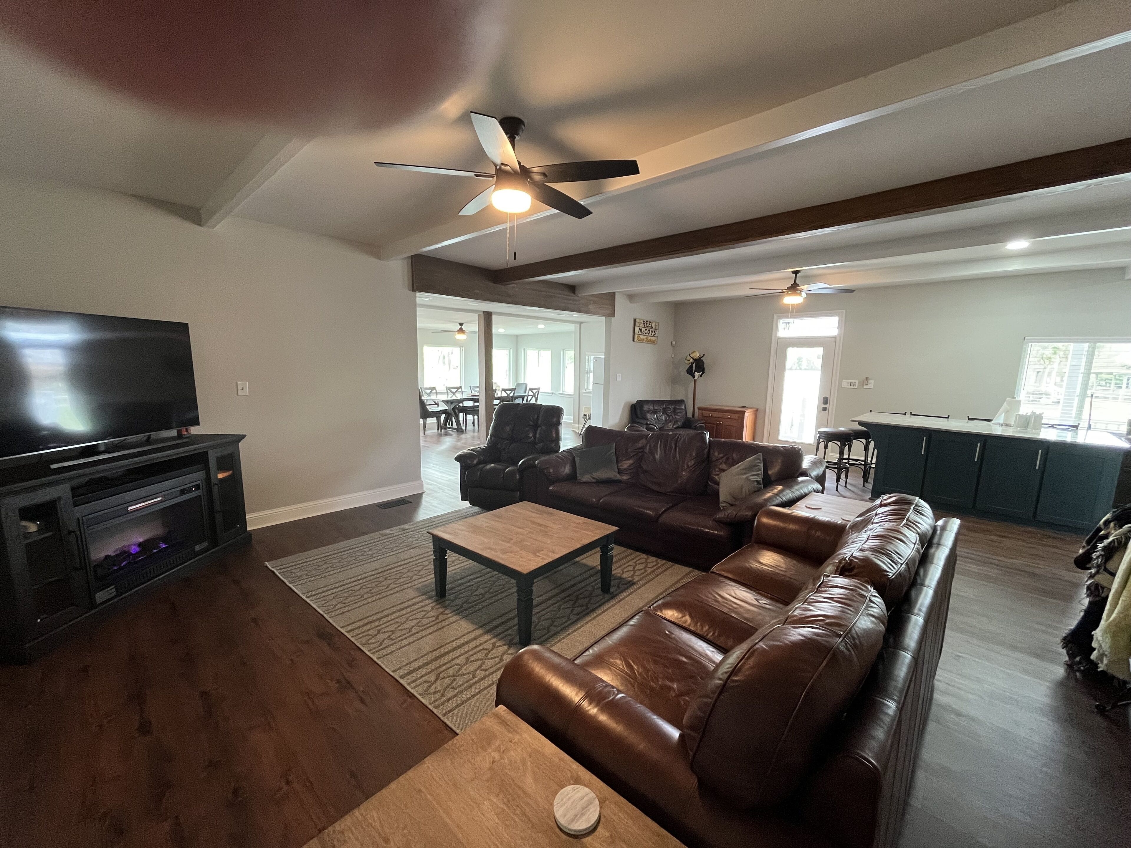 Smart TV, fireplace, video games, DVD player