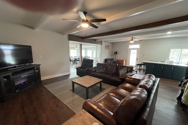 Smart TV, fireplace, video games, DVD player