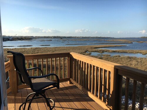 Kayaker and Bird Watchers Dream: Freshly Renovated with Breathtaking Views