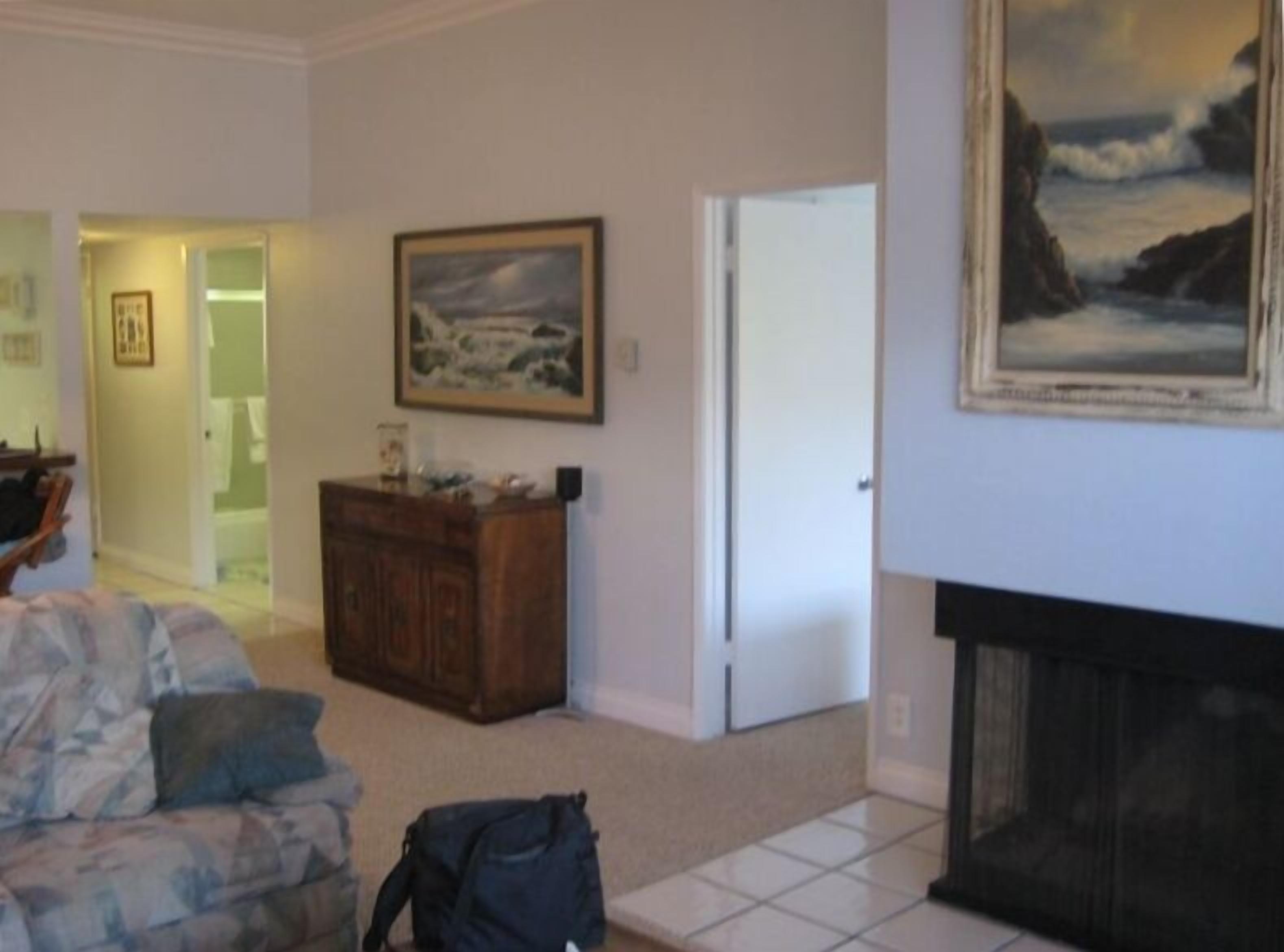 Views -Flat Walking Distance to Everything - 